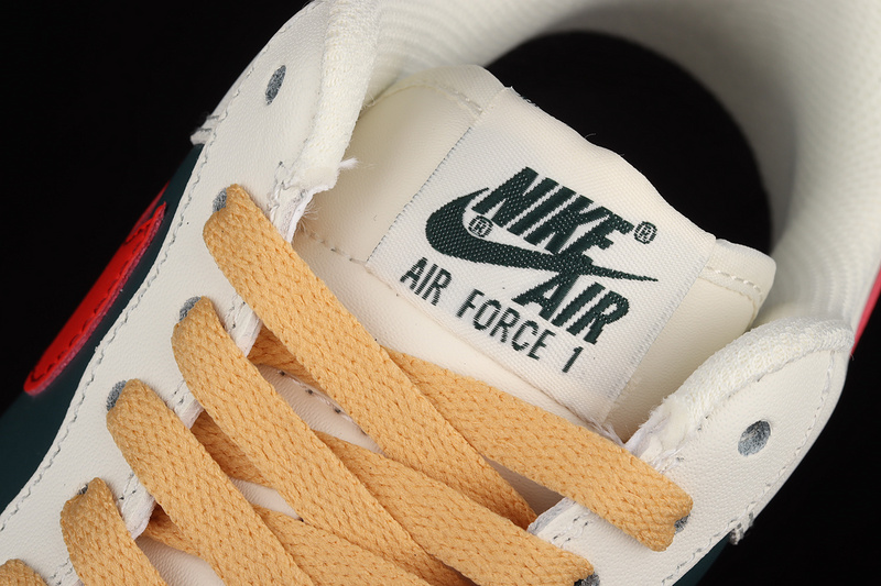 Air Force 1 Low 07 Cream White/Green/Red 7