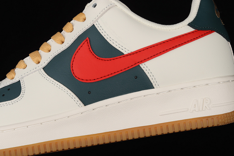 Air Force 1 Low 07 Cream White/Green/Red 9