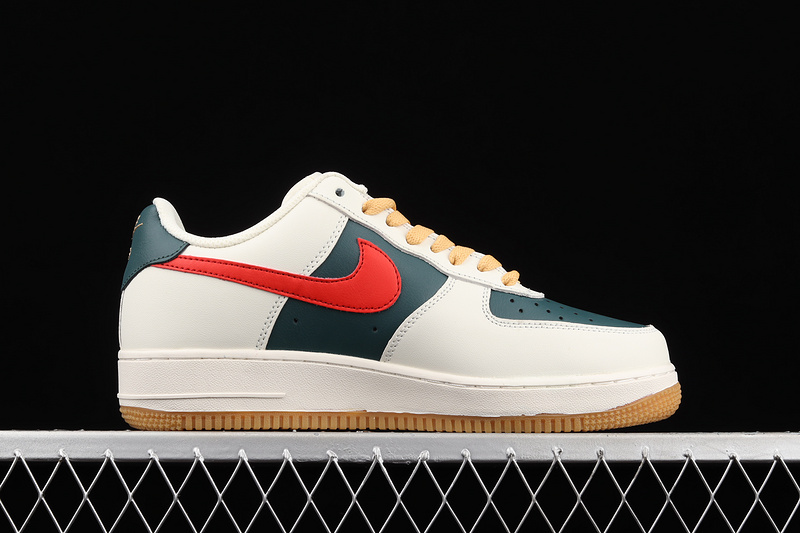 Air Force 1 Low 07 Cream White/Green/Red 31