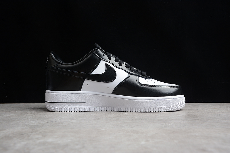 Air Force 1 Low Tuxedo Black/Black/White 11