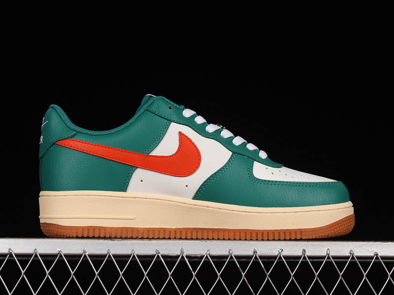 Air Force 1 Low 07 Green/White/Red 9