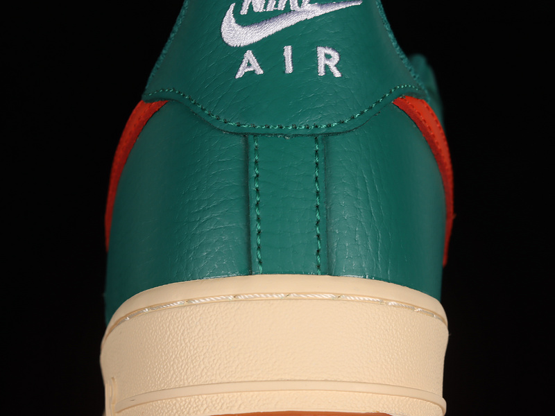 Air Force 1 Low 07 Green/White/Red 13