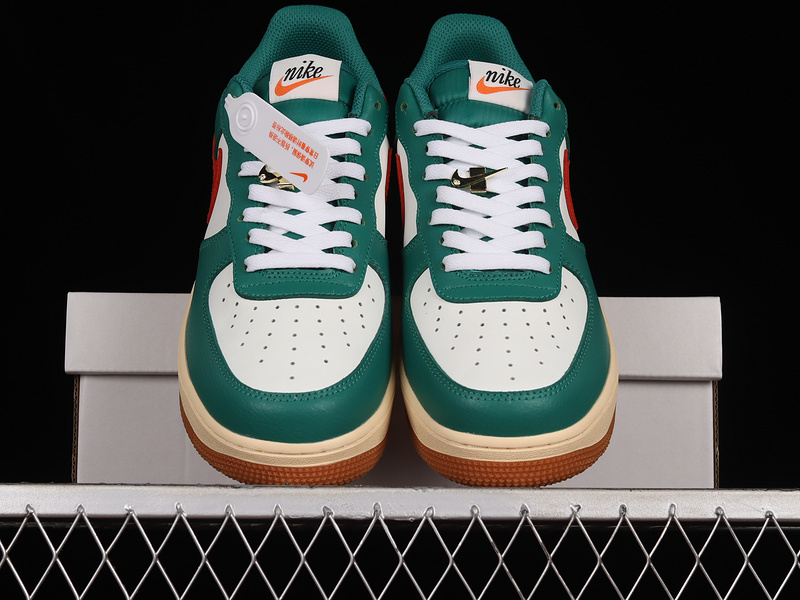 Air Force 1 Low 07 Green/White/Red 15