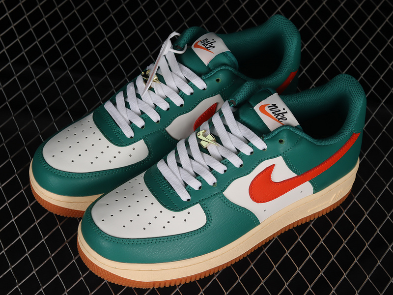 Air Force 1 Low 07 Green/White/Red 27