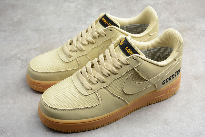 Air Force 1 Low Gore-Tex Team Gold/Khaki-Gold-Black 4