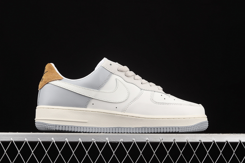 Air Force 1 Low 07 White/Jaune Brun/Grey 17