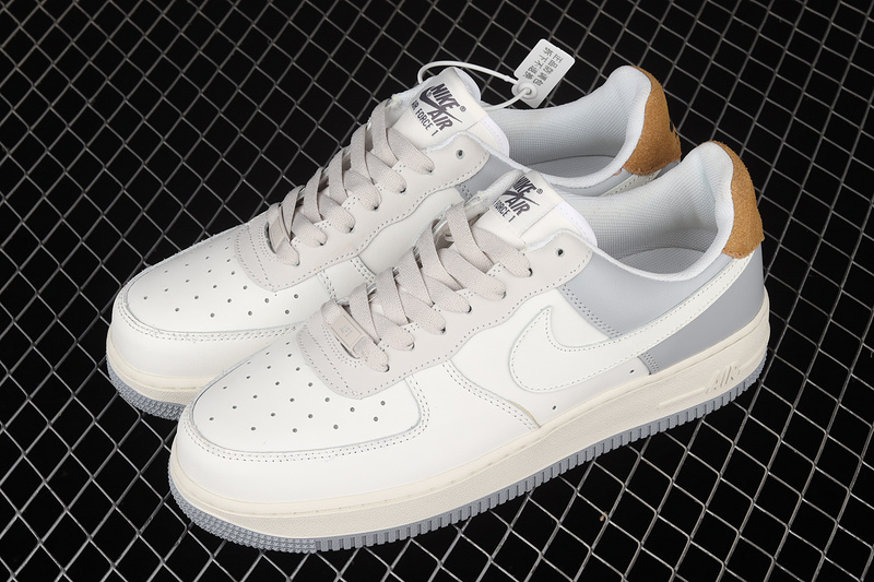 Air Force 1 Low 07 White/Jaune Brun/Grey 21