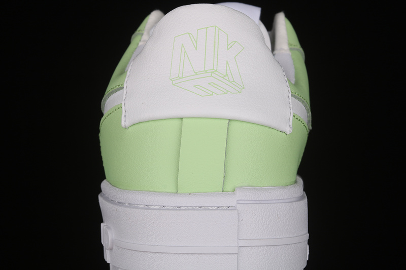 Air Force 1 Pixel Light Green/Light Green/White 17