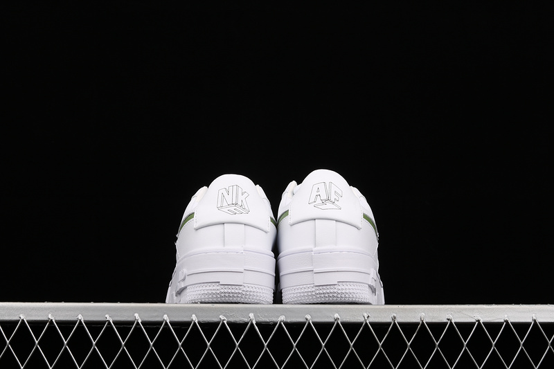 Air Force 1 Pixel White/White/Green 25