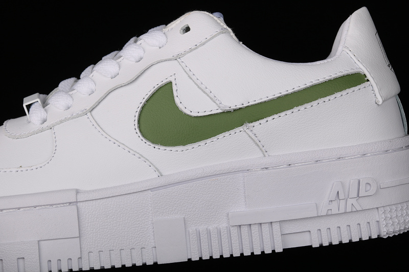 Air Force 1 Pixel White/White/Green 31