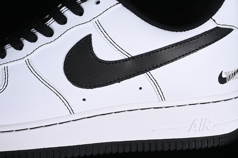 Nike Air Force 1 '07 Low Brooklyn White/Black 21