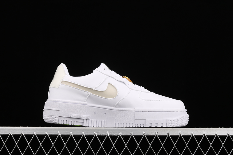 Air Force 1 Pixel White/White/Gold 7