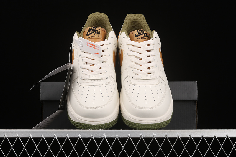 Air Force 1 Low 07 White/Brown/Green 11