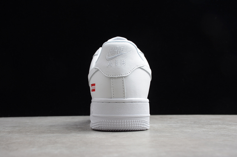 Air Force 1 Low Supreme White/Red 5