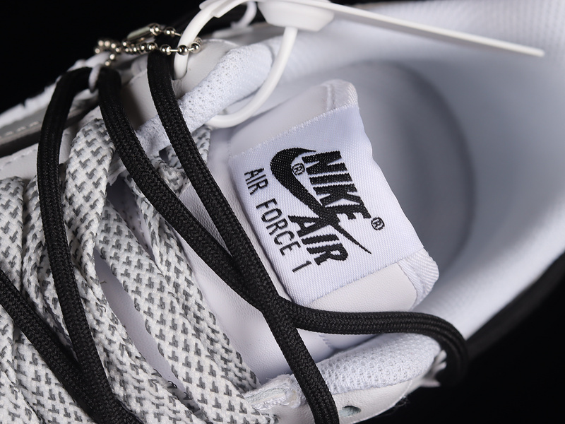 Air Force 1 Low 07 White/Black/Silver 27