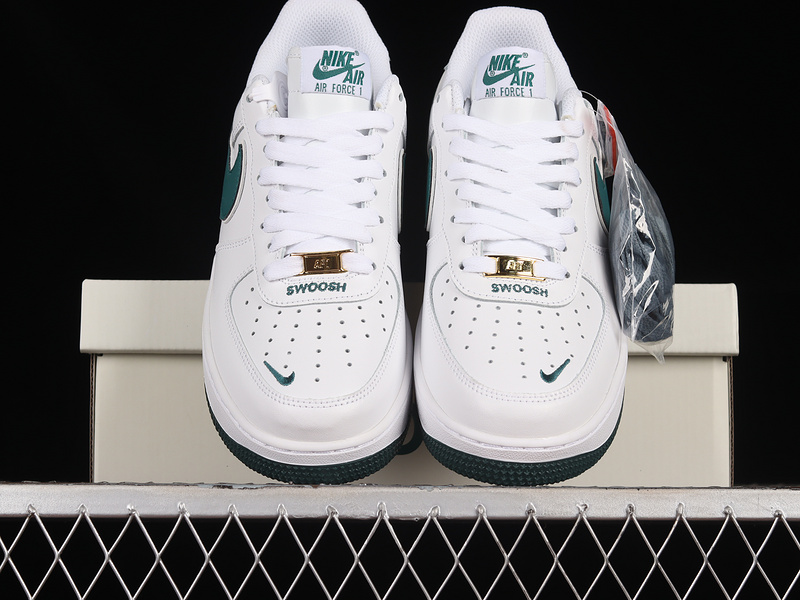 Nike Air Force 1 '07 Low Swoosh White/Green 21