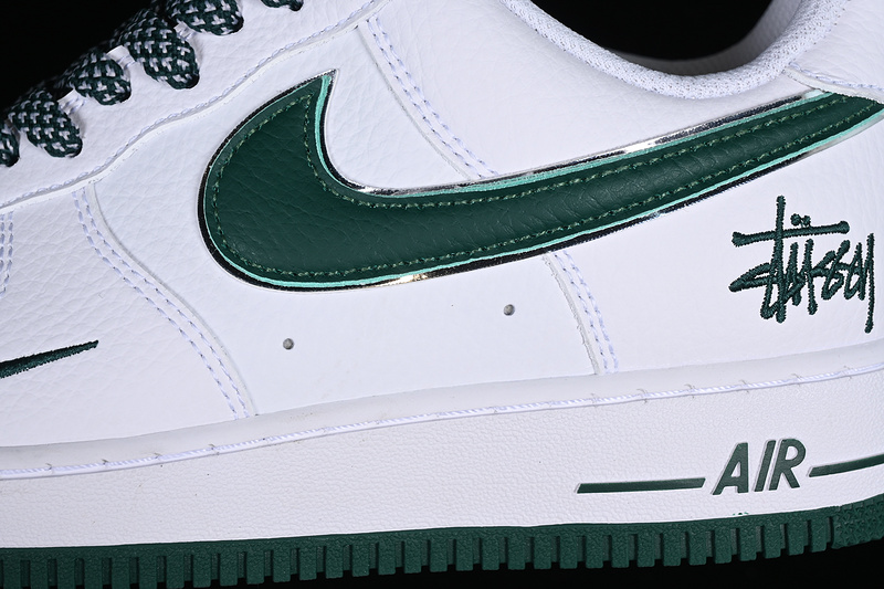 Nike Air Force 1 '07 Low Black/White/Green 15