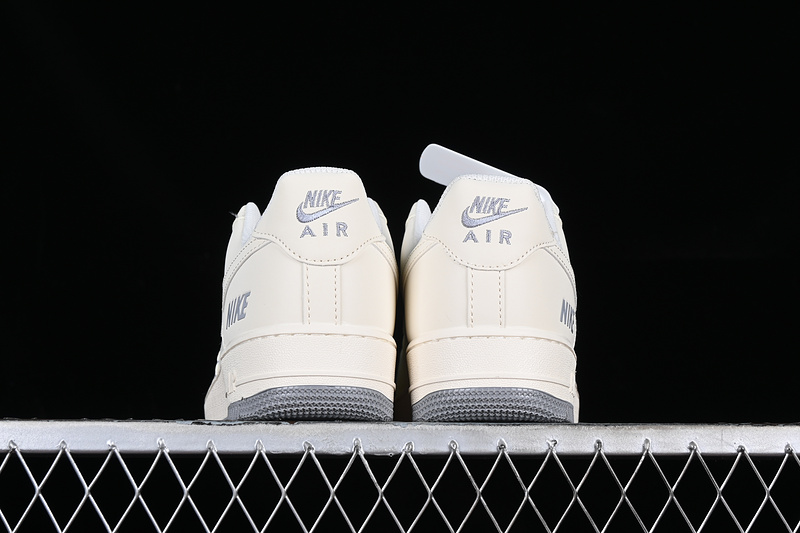 Nike Air Force 1 '07 Low Grey/White 15