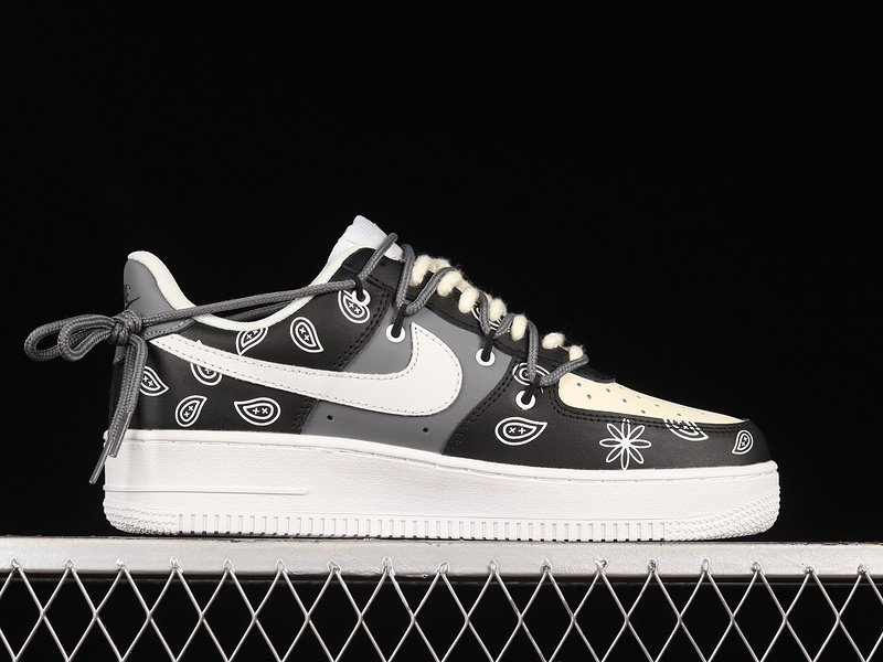 Air Force 1 Low 07 Beige/White/Black 9