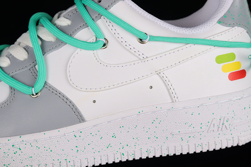 Air Force 1 Low 07 White/Light Grey/Green 15