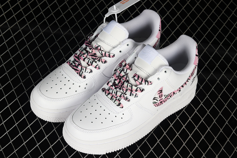 Air Force 1 Low 07 Essential White/Pink/Black 15