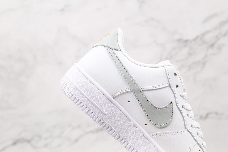 Air Force 1 Low White/Neutral Grey/Gold 3