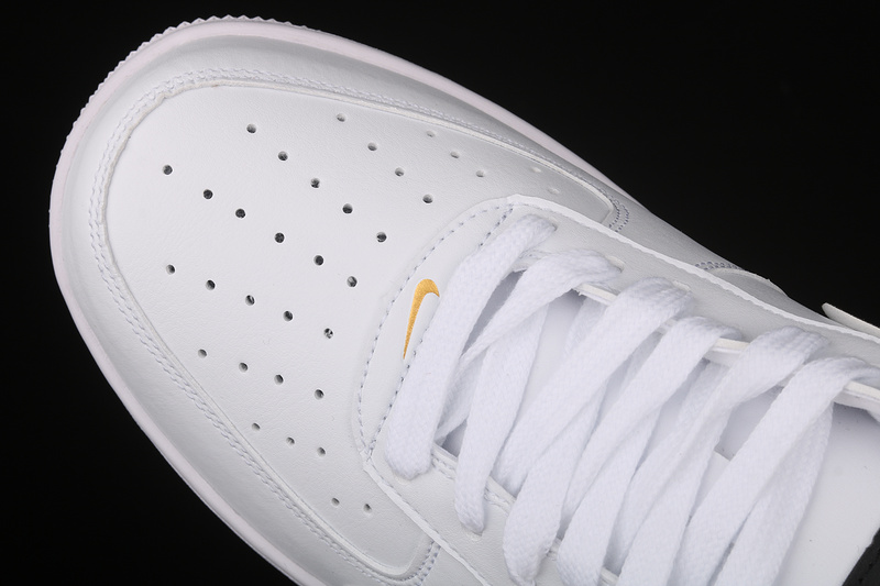 Air Force 1 Low 07 White/Black/Gold 5