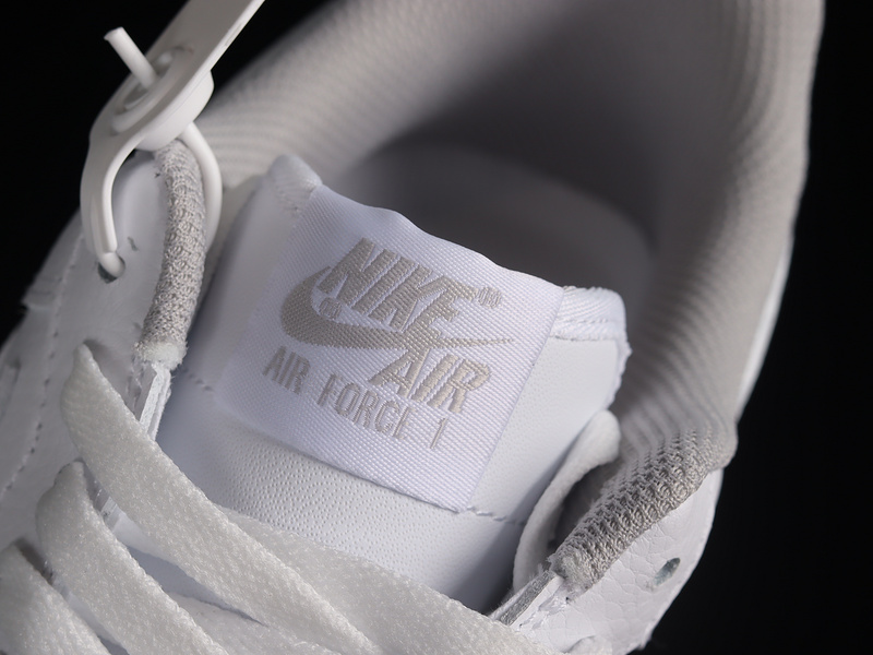 Nike Air Force 1 '07 White/Gold 7