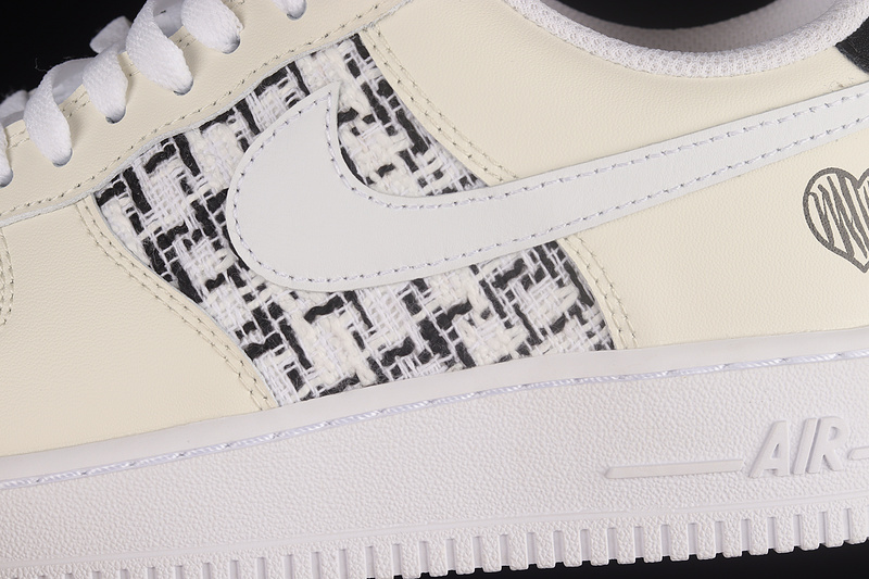 Nike Air Force 1 '07 Low Beige/Black/White 7