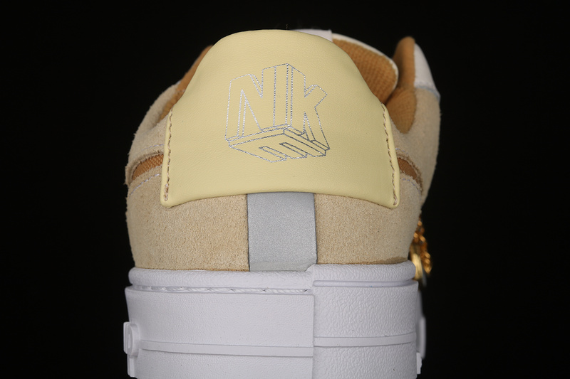 Air Force 1 Pixel Sail/Bucktan/Coconut Milk/Lemon Drop 21