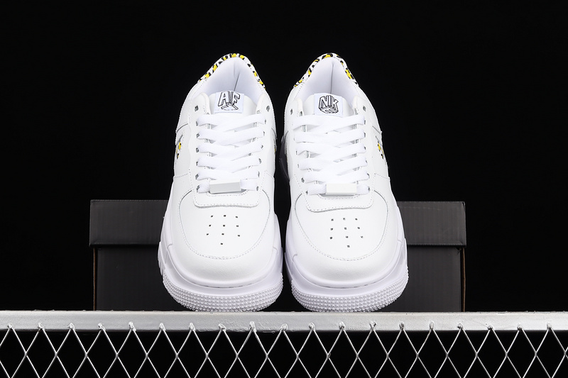 Air Force 1 Pixel Se Leopard White/Black/Yellow 27