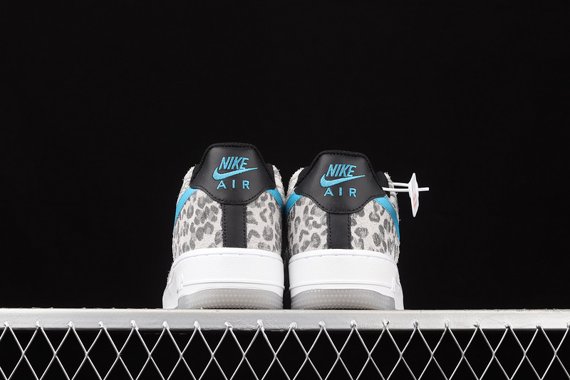 Air Force 1 Low Premium Snow Leopard Pure Platinum/Light Blue Fury/Black 11