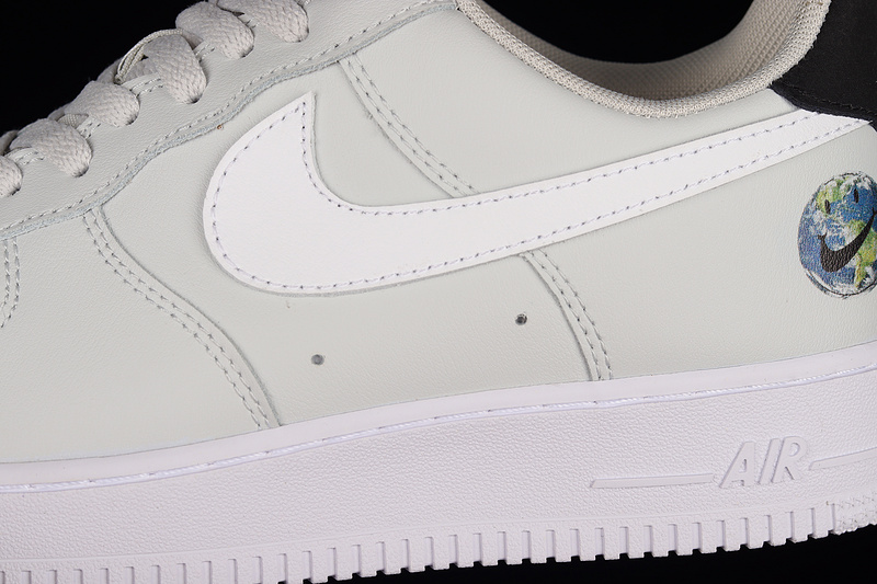 Air Force 1 Low Have A Nk Day Earth White/Light Grey/White 25