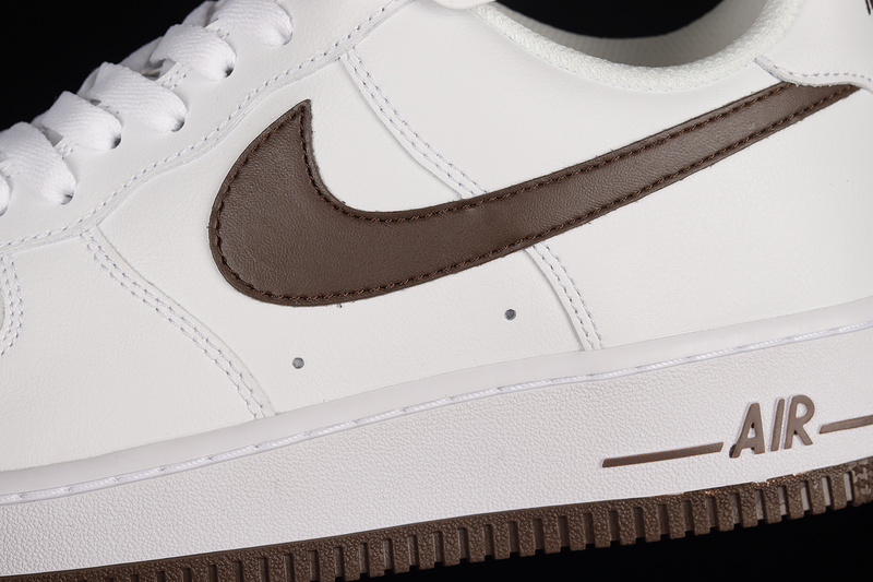 Air Force 1 Low 07 White/White/Dark Brown 21