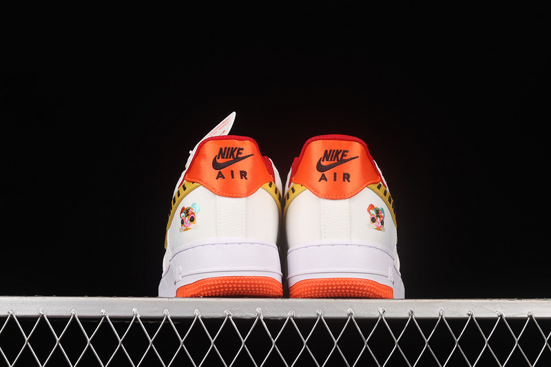 Air Force 1 Low Lv8 Cny Tiger White/Yellow/University Gold 17