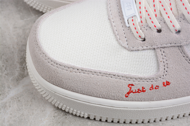 Air Force 1 Low Sail 5