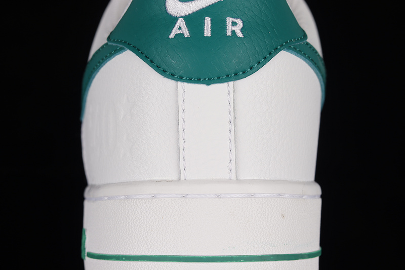 Air Force 1 Low Sail/Malachite-White-Metallic Gold 7