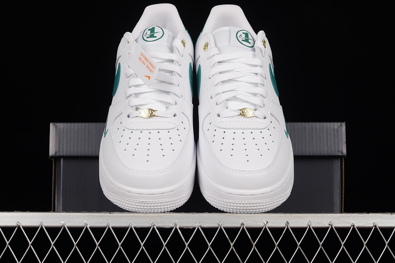 Air Force 1 Low Sail/Malachite-White-Metallic Gold 11