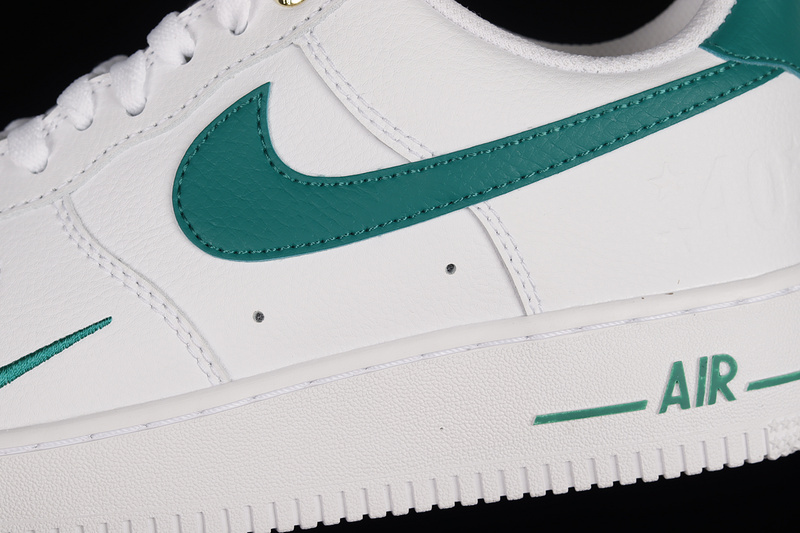 Air Force 1 Low Sail/Malachite-White-Metallic Gold 17