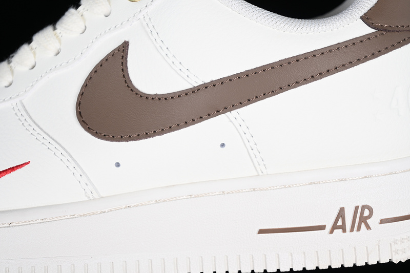 Nike Air Force 1 '07 Low Brown/White 19