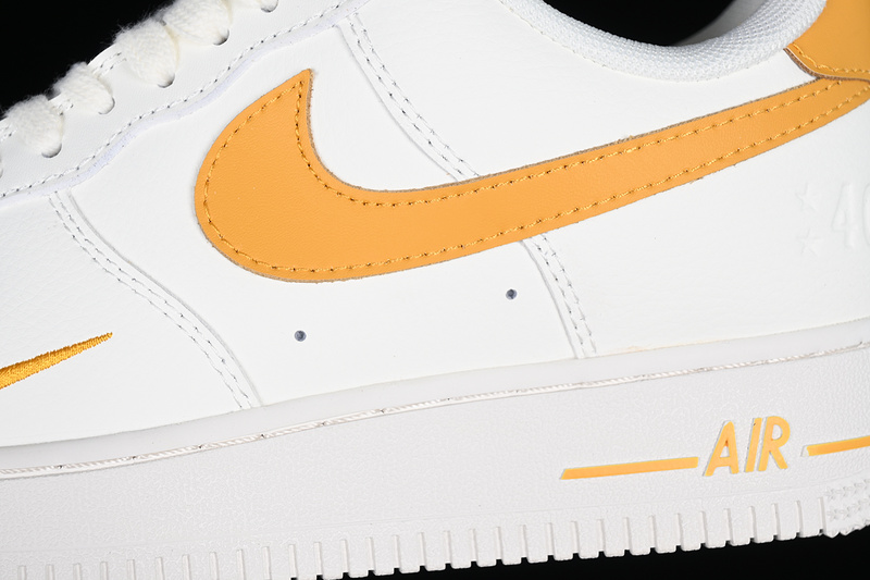 Nike Air Force 1 '07 Low Orange/White 27