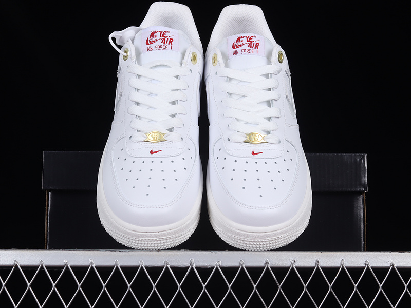 Air Force 1 Low 07 Join Forces White/Sail/Team Red 9