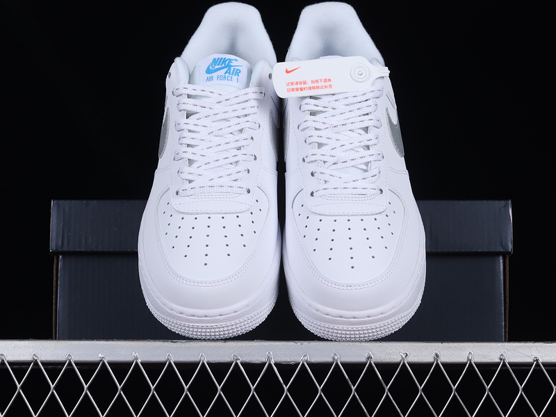 Air Force 1 Low 07 White/Laser Blue/Light Grey 11