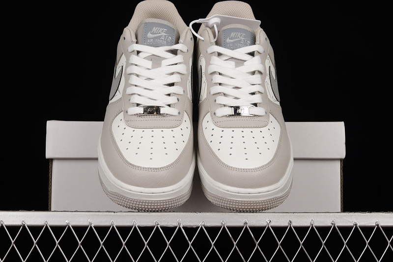 Air Force 1 Low 07 Reflective Swooshes Sail/Sail/White/Pure Platinum 29