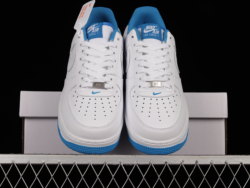 Air Force 1 Low 07 White/White/University Blue 11