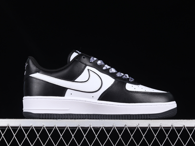 Air Force 1 Low Panda Black/White/Black 3