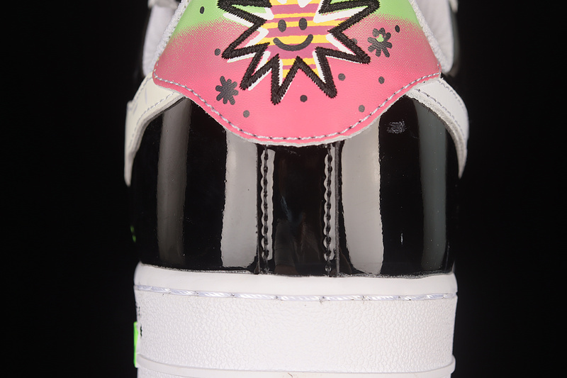 Air Force 1 Low Pop Art Theme White/Black/Light Grey 7