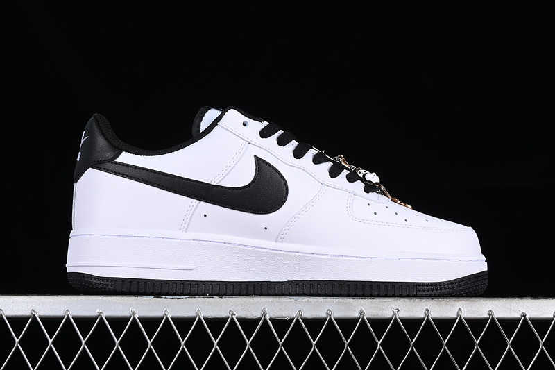 Nike Air Force 1 '07 Low Panda White/Black 3