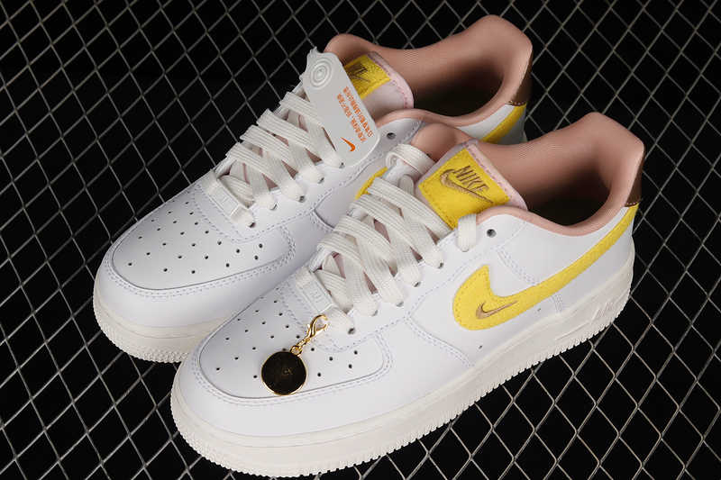 Air Force 1 Low Mama White/Yellow Strike-Phantom-Pearl White 17