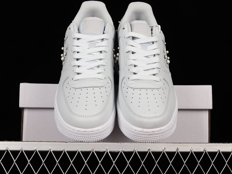 Air Force 1 Low 07 Se Pearl Swoosh Pure Platinum/White 13